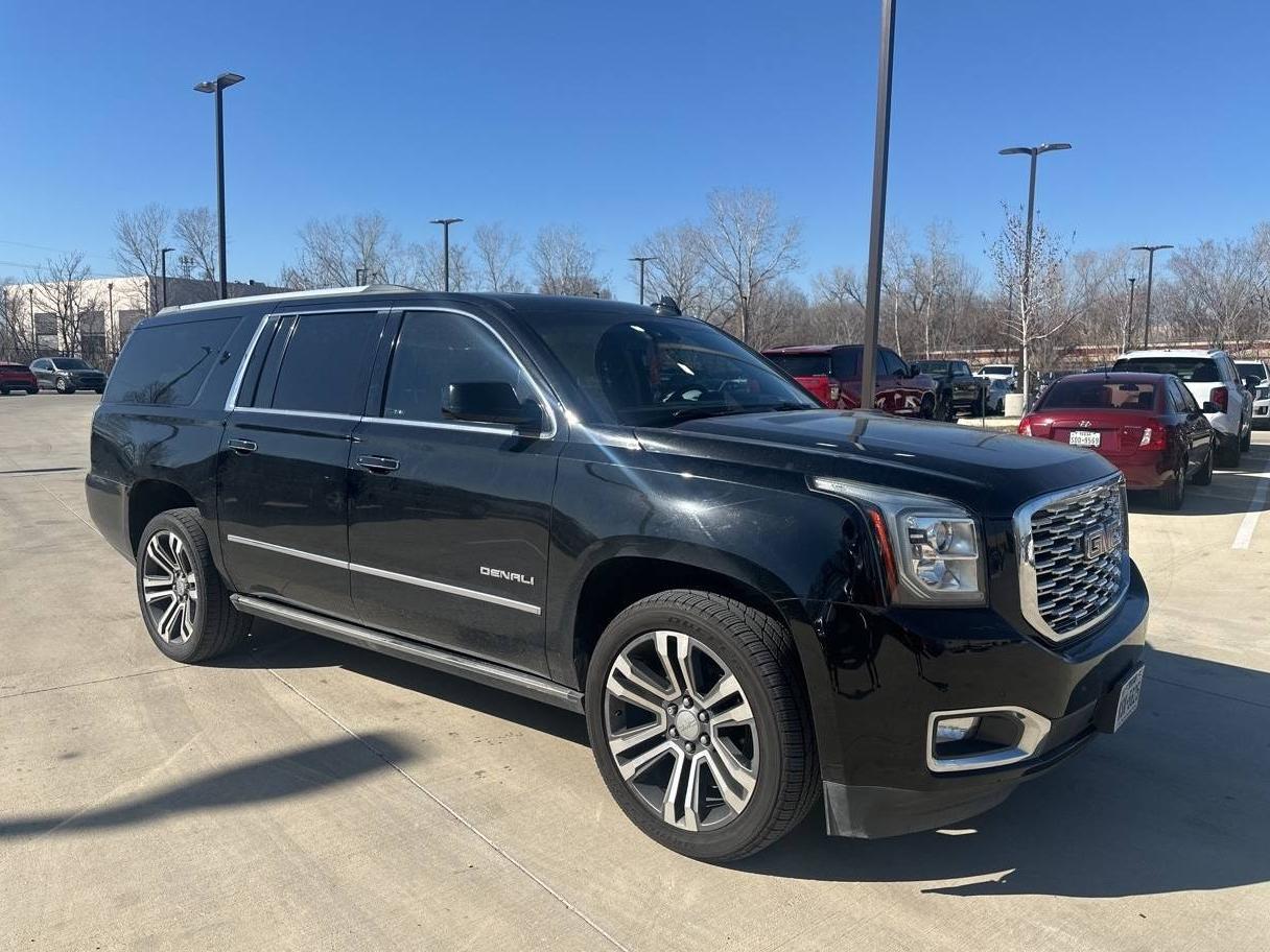 GMC YUKON XL 2019 1GKS1HKJ8KR113840 image